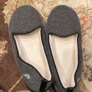 Wishcotton slippers size 10 womens- used